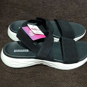 SKECHERS ON THE GO (15312/BKW) FLAWLESS